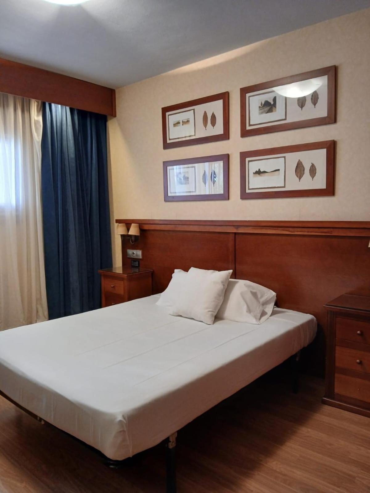 Hostal Los Infantes Olvega エクステリア 写真